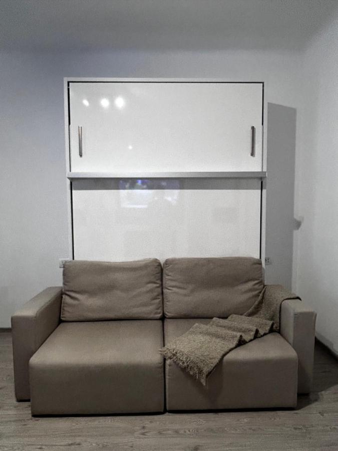 Cosy And Stylish Studio Βουκουρέστι Εξωτερικό φωτογραφία